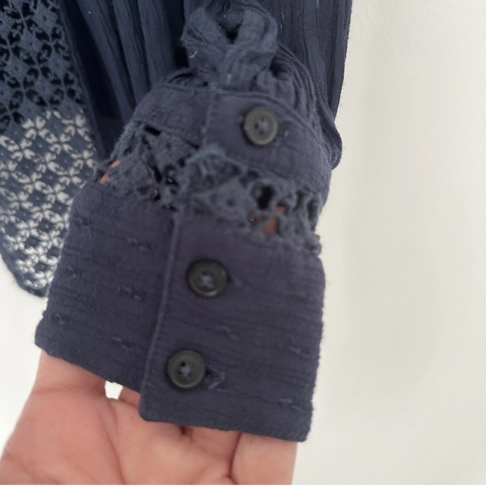 Free People Shirt Size XS  Blue Tunic Crochet Lace Back Lagenlook Cottagecore - Picture 8 of 12